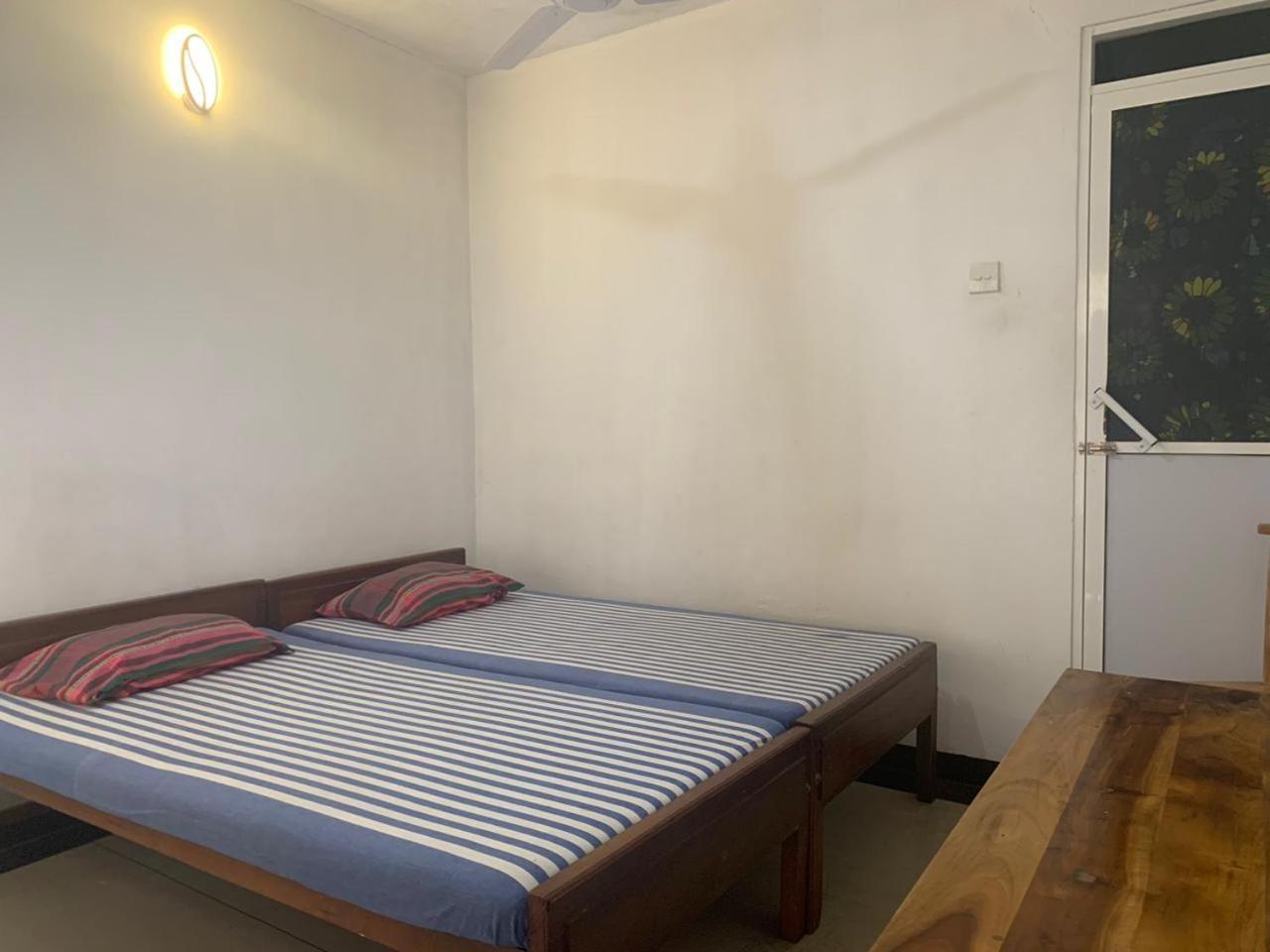 Lodge In 611 Канди Номер фото